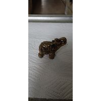 Фигурка слонёнок