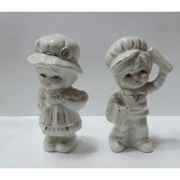 Статуэтки фарфоровые "Дети" 80-е годы Европа. Высота 11.5 см. - 2 шт.