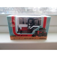 Труктор МТЗ-82 1\43 АГАТ