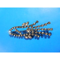 Старая брошь.