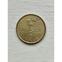 5 крон Швеция.