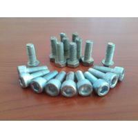 Болты (19 штук) - Одним Лотом - Длина 20-22 мм - Диаметр 6 мм.