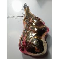 Ёлочная игрушка  - Белочка . СССР  .