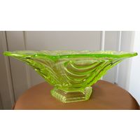 Ваза из Уранового стекла Walther&Sohne 1930-50.