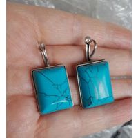 Серьги. Камень