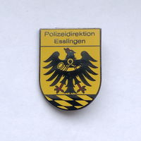 Управление Полиции Эсслингена Германия тяжелый большой Polizeidirektion Esslingen