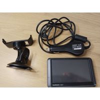 Навигатор GPS GARMIN NUVi 215W. В комплекте с держателем и зарядным
