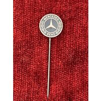 Логотип Mercedes-Benz