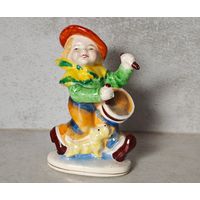 Статуэтка барабанщик