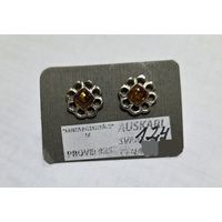 Серьги гвоздики