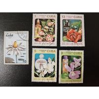 РАСПРОДАЖА КОЛЛЕКЦИИ. Куба. марки "цветы"