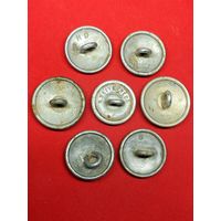 Пуговицы Вермахт, все с клеймами - 7 шт. С рубля , без м.ц. См. др. мои лоты.