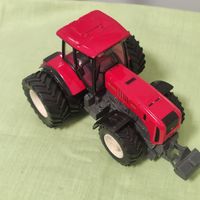 Игрушка. Трактор.