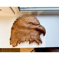 Большое панно из дуба Орел