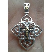 Крпсивый женский крестик