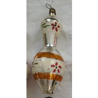 Ёлочная игрушка ваза