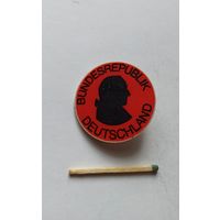 Знак значок СССР разные 3 шт. цена за все