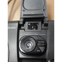 Фотоаппарат плёночный Kodak Cameo. Работает