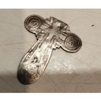 Крестик серебро. Точнее часть дореволюционного крестика