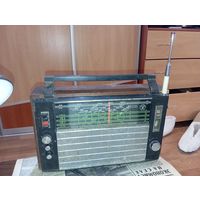 Приемник Океан 205  М   СССР .