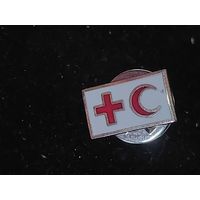 Значок международный красный крест