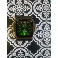 Часы наручные.  Состояние на скане. В коллекцию,ремонт,на запчасти.