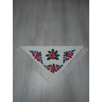 Платок головной с вышивкой старинный
