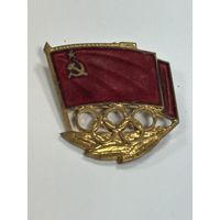 Редкий значок олимпиады. Много Лотов с рубля