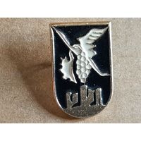 ВИНОГРАД. АИСТ. ПТИЦА. МОЛДАВИЯ