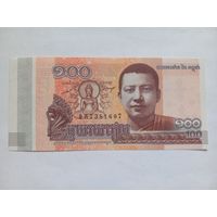 Камбоджа 100 риелей 2014 г.