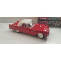 Модель 1:18 Revell 1955 Ford Thunderbird