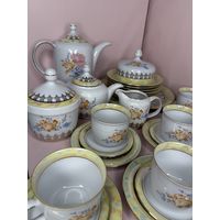 Сервиз на 6 персон ГДР , 30 предметов