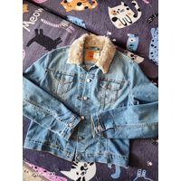 Женская шерпа Levis