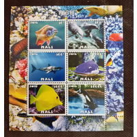 Блок  РЫБЫ МОРСКИЕ ОБИТАТЕЛИ ФАУНА   MNH