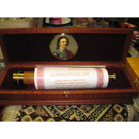 Зрительная(подзорная) труба Петра 1 в деревянной шкатулке.