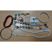 Бижутерия советского периода. Лот