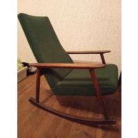 Кресло-качалка ретро