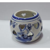 Вазочка - подсвечник с сердечками 70-е годы Голландия. Высота 6 см.