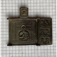 Две створки складня.