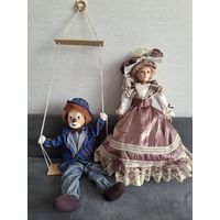 Кукла фарфоровая лотом