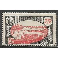 Французский Нигер. Лодка на реке Нигер. 1926г. Mi#37.