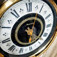 Часы настенные ,,Янтарь'' СССР . С РУБЛЯ