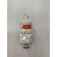 Ёлочная игрушка санитарка