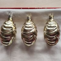 ''Елка-шишка'' елочные игрушки, стекло СССР. 3шт.