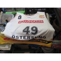 Майка-бип 49 с этапа Кубка мира по биатлону в Эстерсунде 2004 года.