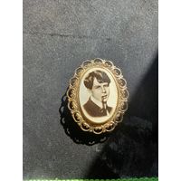 Брошь Есенин СССР