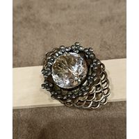 Брошь горный хрусталь мельхиор