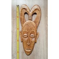 Маска 43 см. Дерево.