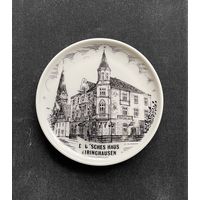 Коллекционная тарелка-подставка Deutsches Haus в Айрингхаузен / Германия логотип Sparkasse диаметр 9,5 см фарфор