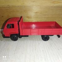 Винтаж.Mercedes-Benz .МВ 700. NZG.Германия.1:43.